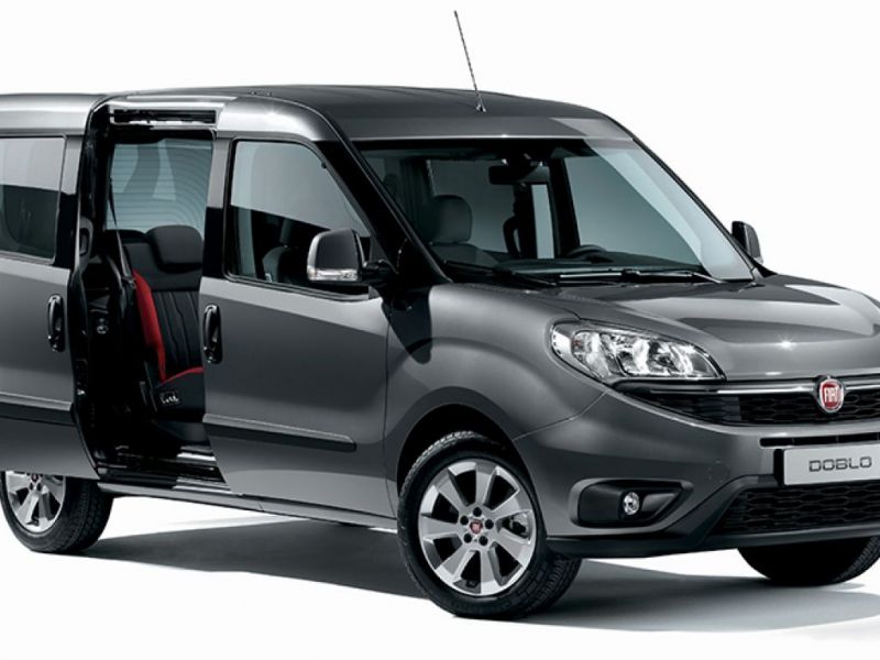 Fiat Doblo Mini Bus  