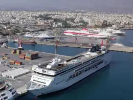 Heraklion Port.jpg